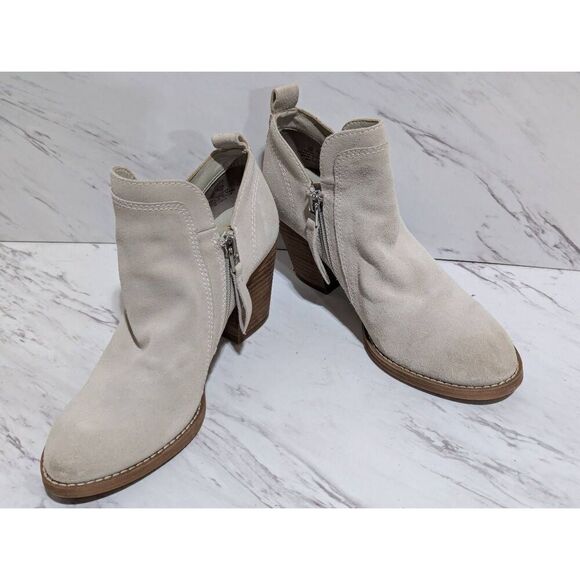 Sam Edelman Women's Beige Suede Almond Toe Zip Closure Heeled Bootie Size 6 - Picture 1 of 12